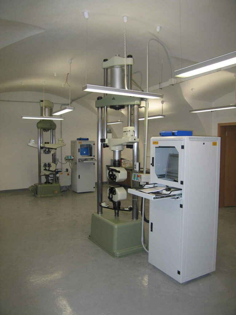 Modernizace zkušebních strojů