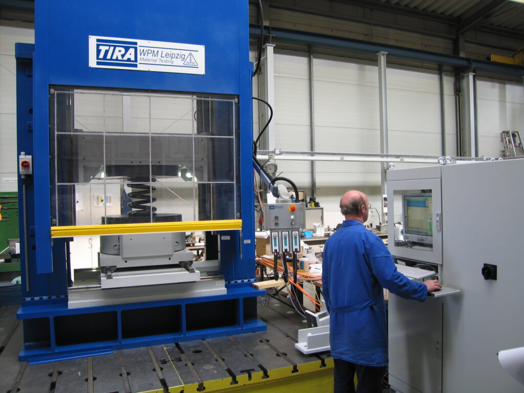 pera a pružiny tempos