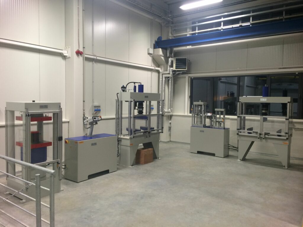 Sestava lisů Ratiotec VUT Brno