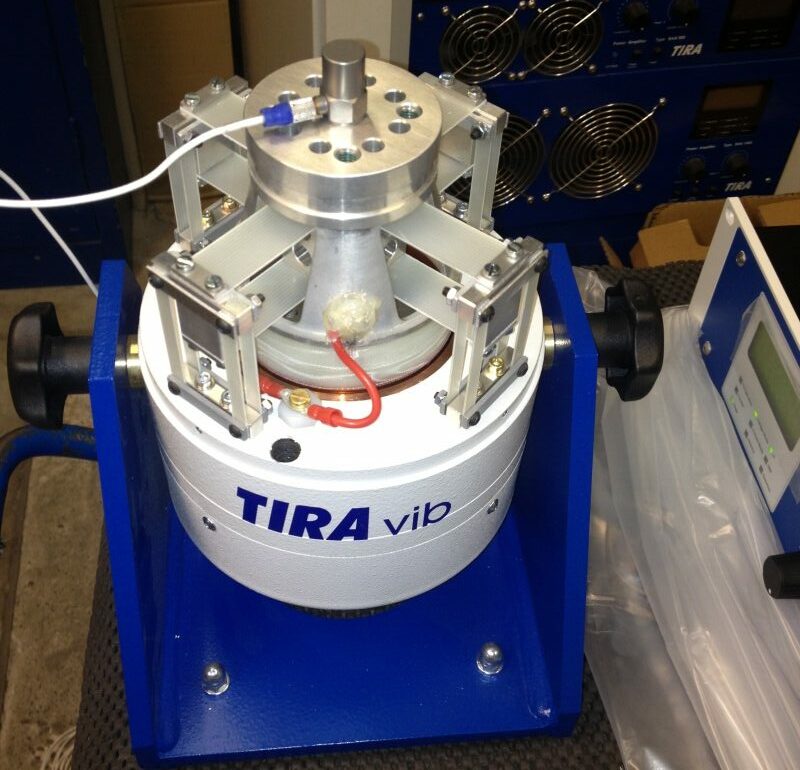 Vibrační zařízení TIRA 51110